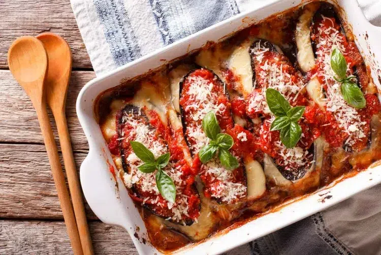 recette aubergine au parmesan et mozarella plats authentiques sauce tomate ajouter