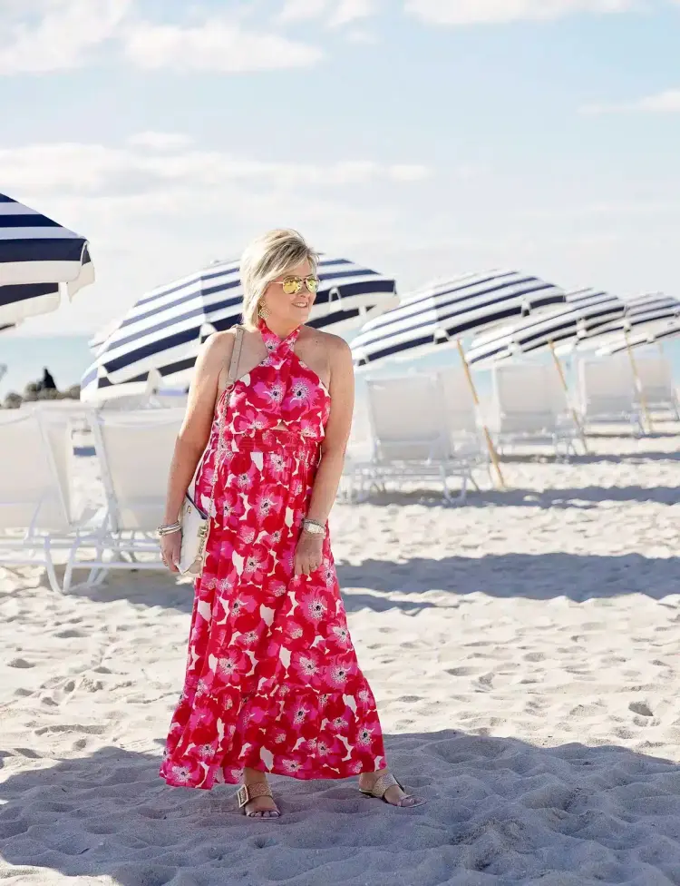 robe de plage pour femme 50 ans tenue de vacances