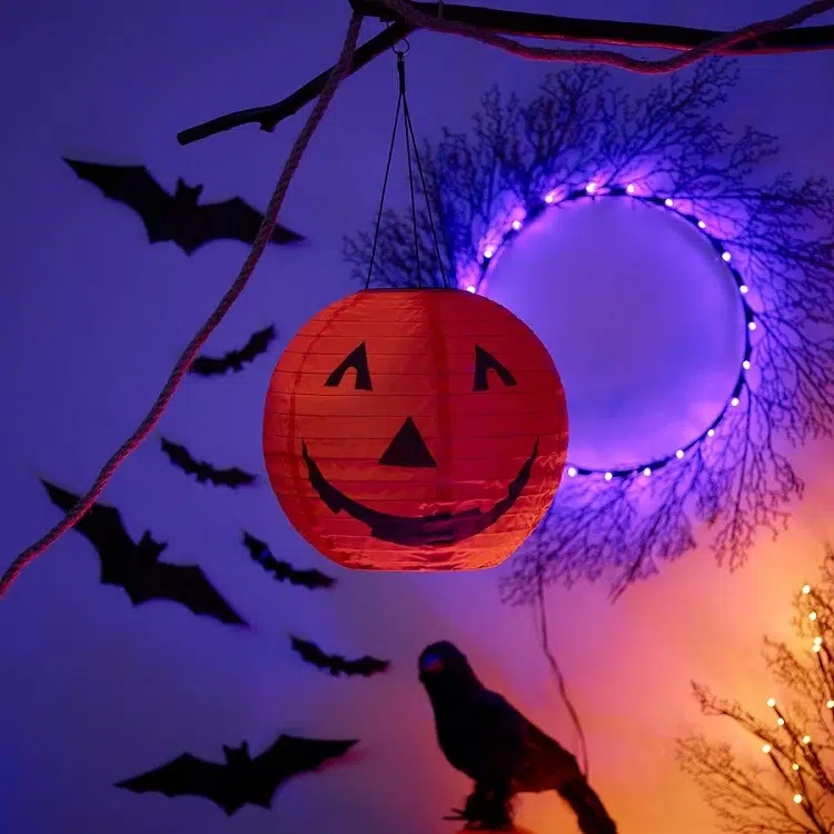 décoration halloween à suspendre ikea