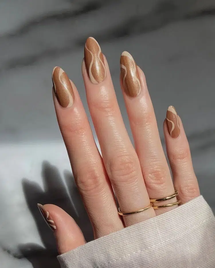 ongles cafe latte 2023