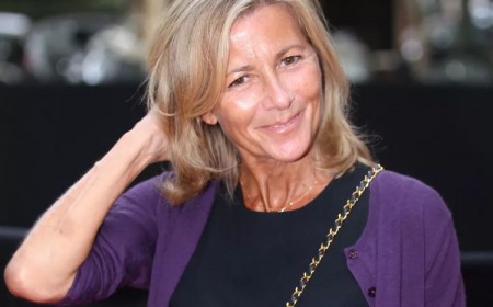 ttenue de claire chazal idees tendances femme voilee 60 ans robe chic