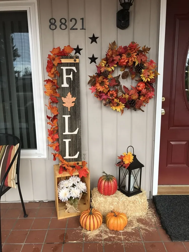 comment décorer la porte d'entrée en automne
