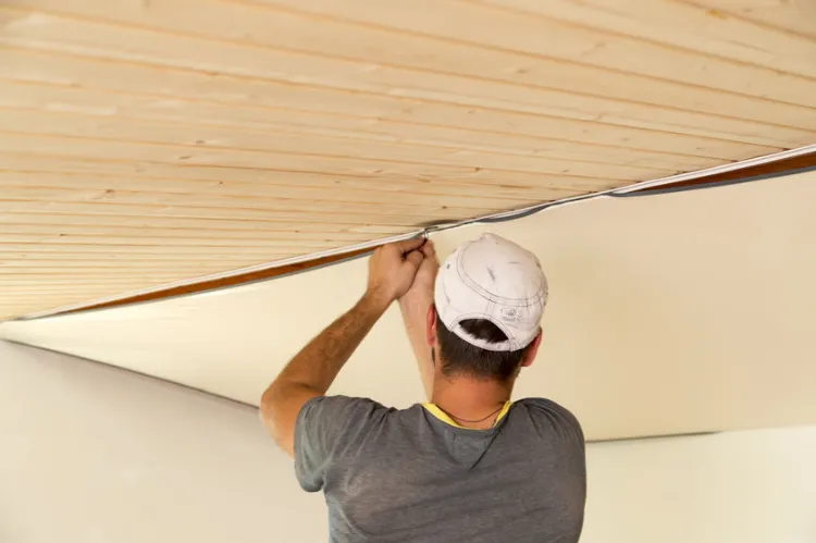 comment poser un plafond en bois 