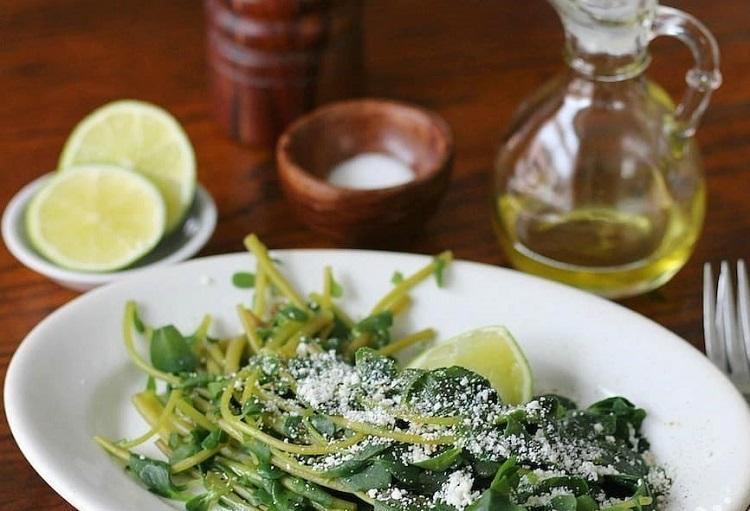 cuisiner le pourpier potager recette étouffé parfumée ail saupoudré fromage