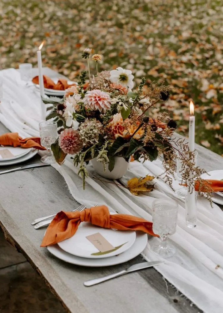 décoration mariage automne extérieur centre de table chic fleurs