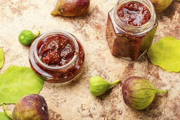 faire mûrir des figues présentes menu repas desserts état frais séché bienfaits santé