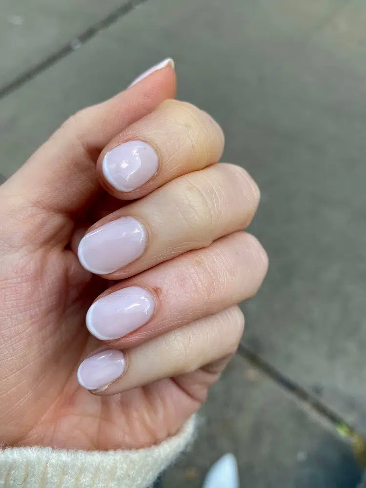 ongles court french