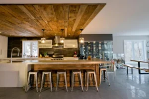 splendide plafond en bois 2023
