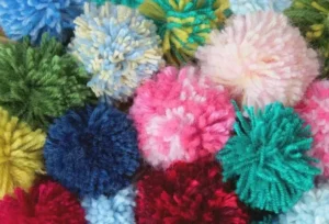 comment faire un pompon avec de la laine