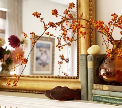 décorer un miroir en automne idees interieur fleurs feuilles lumiere metal bois bougies