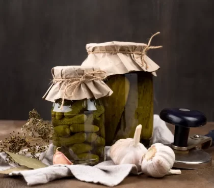 réutiliser la saumure des cornichons bienfaits vinaigrer marinade pickles gueule de bois jus