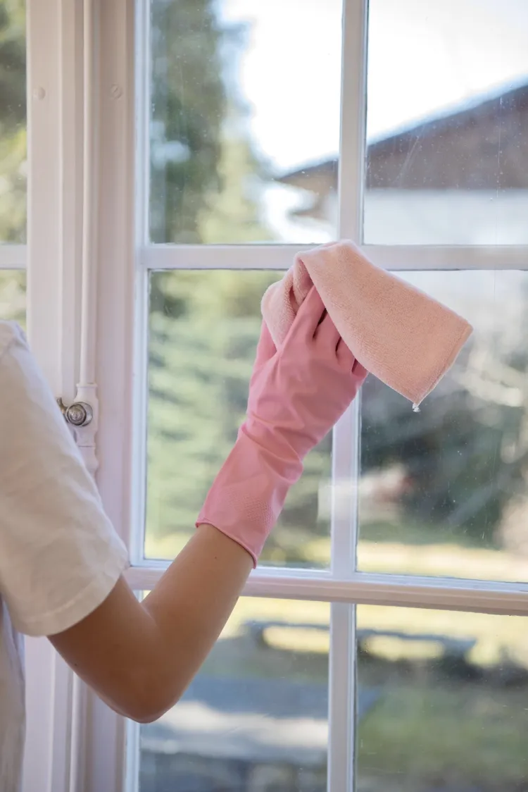 comment nettoyer des fenêtres en bois préférer bois authentique respirant