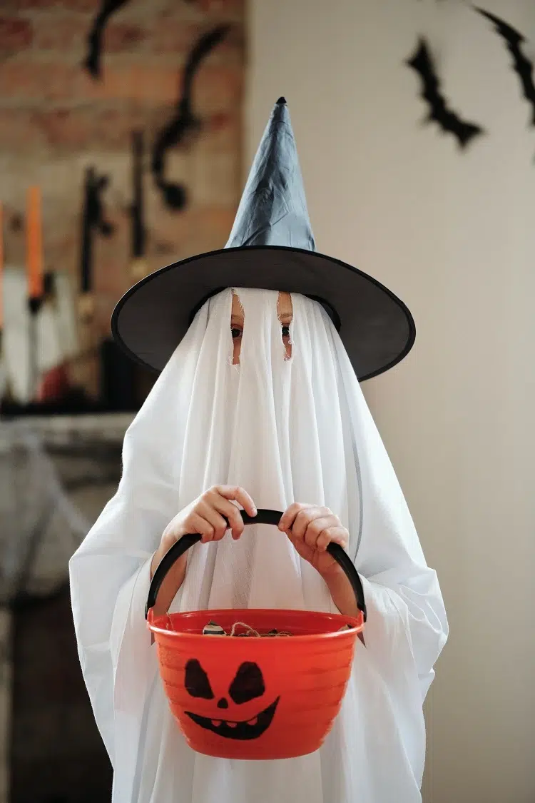déguisement halloween fantome fait maison