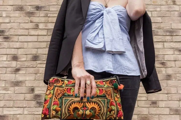 détourner vieille chemise haut tendance épaules nues décolleté coeur