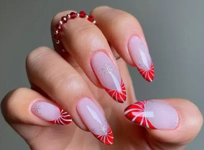 nail art noël tendance 2023