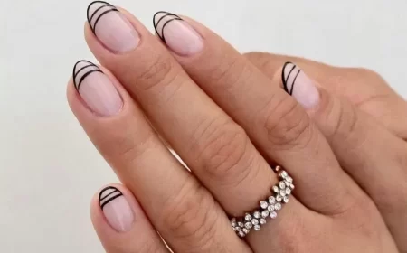 manucure graphique minimaliste tendance nail art ongles janvier 2024