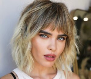 quelle frange pour quel carré femme visage rond ovale tendance automne hiver 2023
