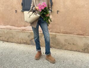 tenue femme 50 ans bottines ugg mode automne hiver