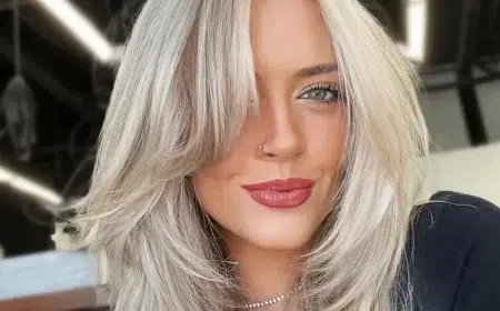 couleur cheveux tendance 2024 femme janvier blond arctique