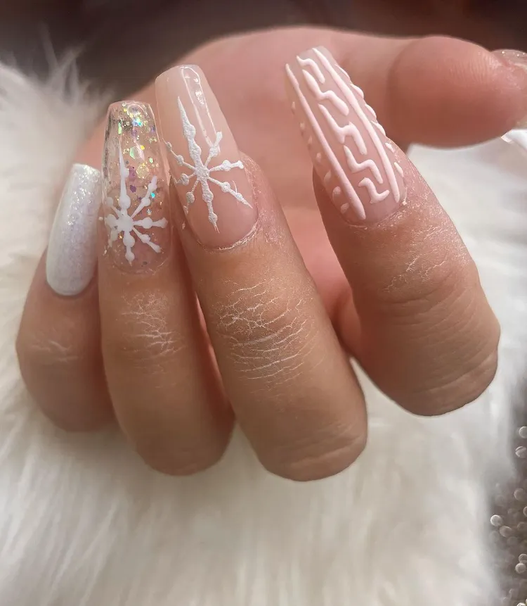 efeito suéter de unhas tendência de decoração de flocos de neve 2024 nail art instagram