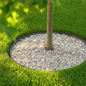 gravier au pied des arbres fruitiers paillage sol compost jardin