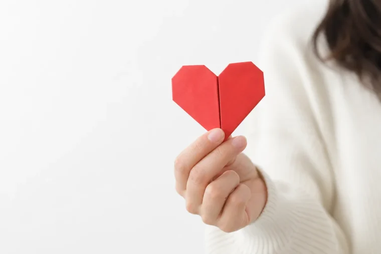 comment faire coeur en papier par étapes idées origami faciles pliage accordéon sac