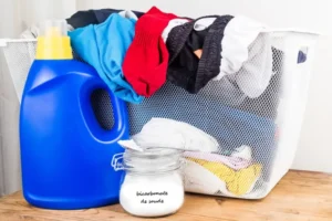 mettre du bicarbonate de soude dans la lessive quels sont les avantages