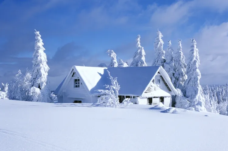 protéger sa maison des temperatures froides maison bien isolée solution face conditions extrêmes