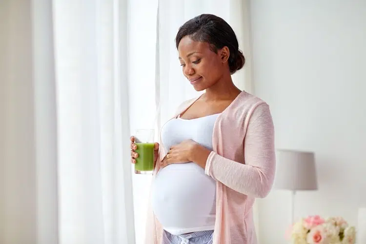 quelles sont les boissons qu'une femme enceinte peut boire
