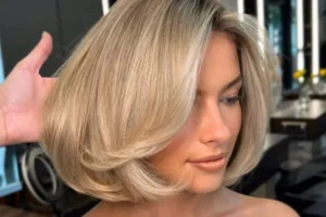 coupe au carré 2024 tendance blond volumineux court printempps 2024 instagram trendhaircuts