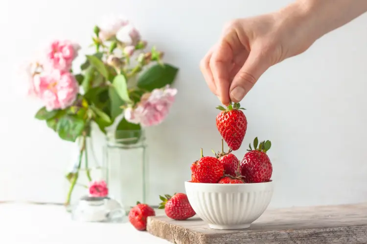 comment choisir les meilleures fraises sur le marché astuces gouteuses 