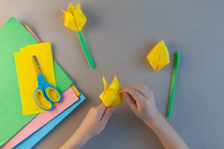 comment faire des tulipes en papier 3d facon origami tutoriel facile étapes