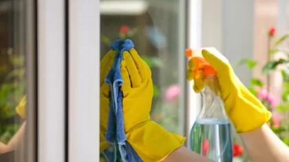 3 solutions pour nettoyer les vitres extérieures 2024