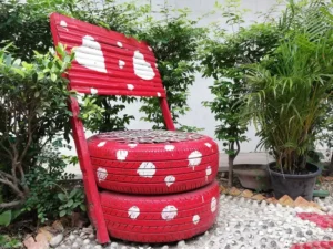 décoration de jardin avec des objets récupérables