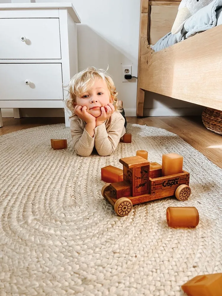 jouets en bois bambou déco chambre enfant sans plastique écologique