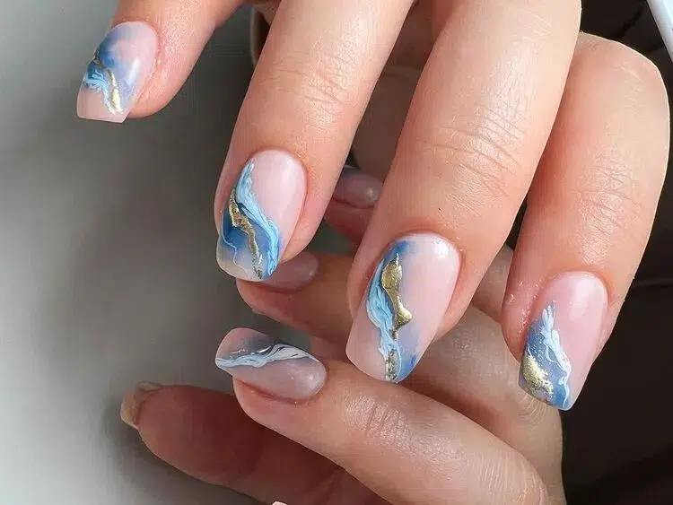 nail art marin effet marbre ongles en carré