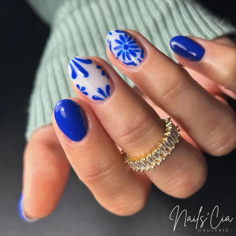 azulejos nails pour l'été 2024 nailscia instagram