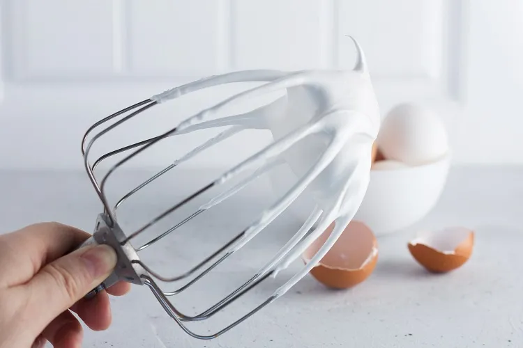 cuir abîmé que faire une recette de grand mère pour nettoyer un sac en cuir avec un blanc d'oeuf