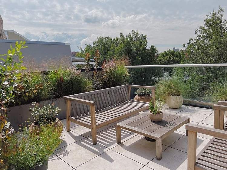 idées mobilier pour un jardin sur une terrasse urbaine