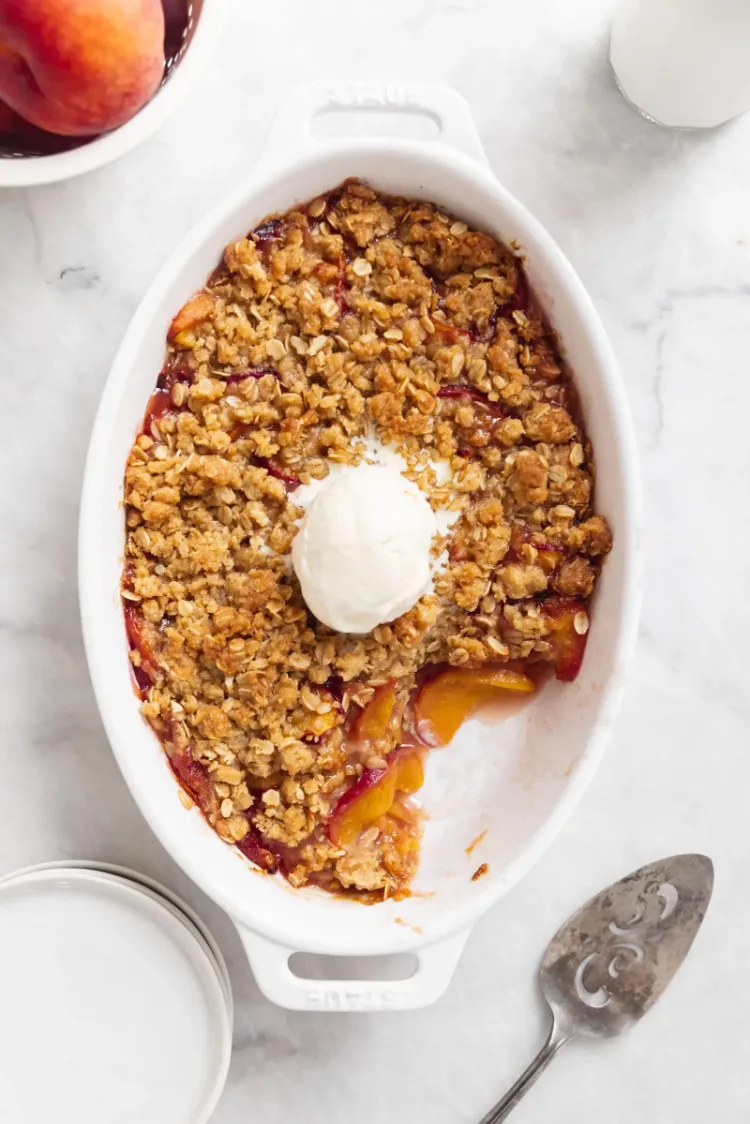 crumble aux pêches fait maison