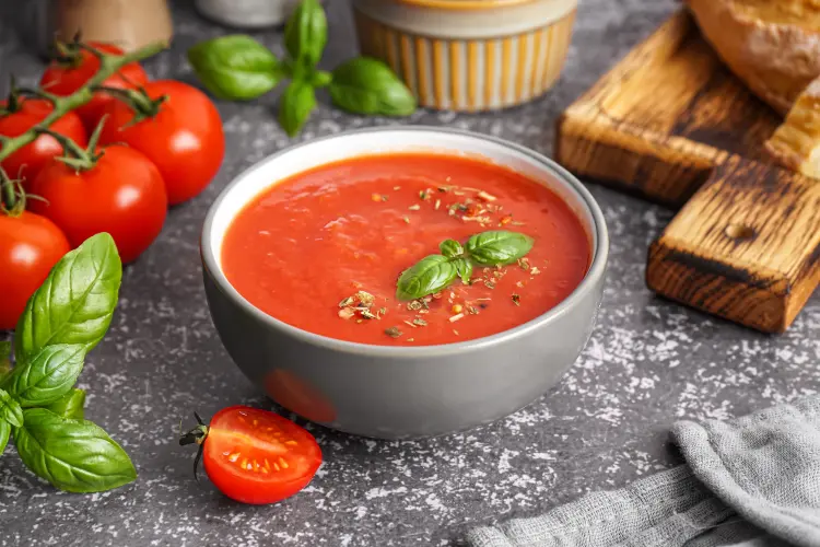 comment préparer un gaspacho aux tomates mûres