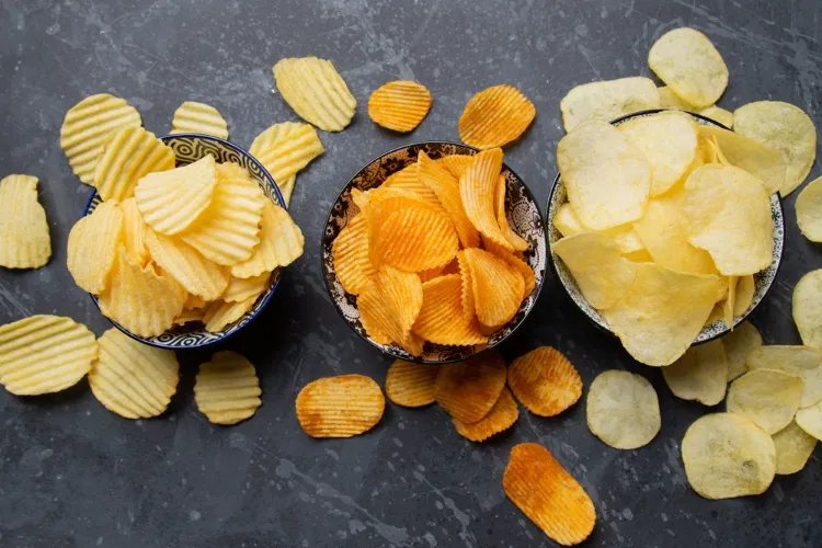 les snacks salés et ultra transformés sont bannis dans le régime des zones bleues