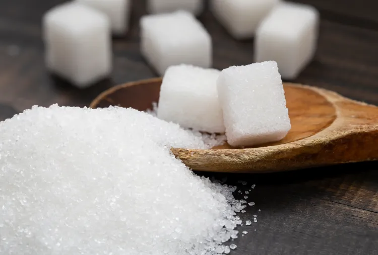 les sucre ajouté n'est pas strictement interdit dans le régime des zones bleues mais il est à consommer avec modération