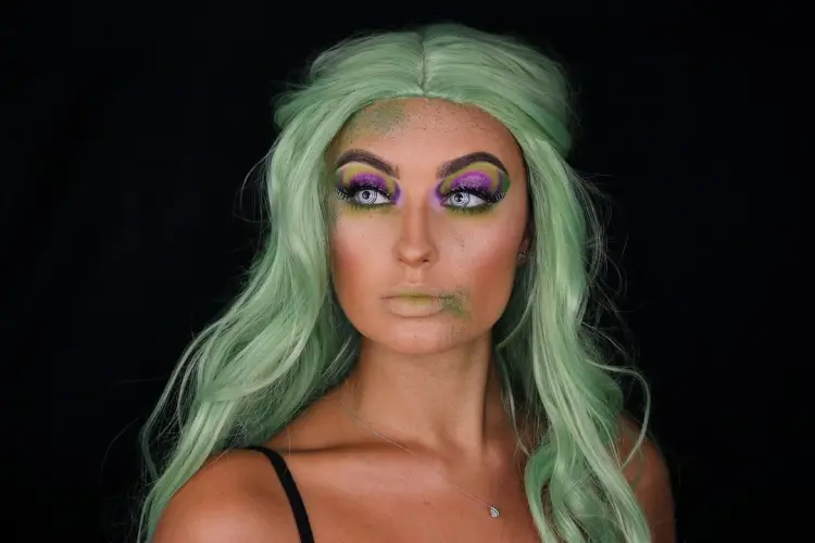 maquillage beetlejuice femme pour halloween 2024 