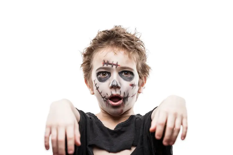 maquillage halloween enfant 2024 pour garçon zombie 