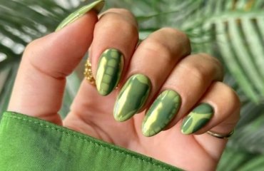 nuances du vert à ne jamais mettre sur les ongles