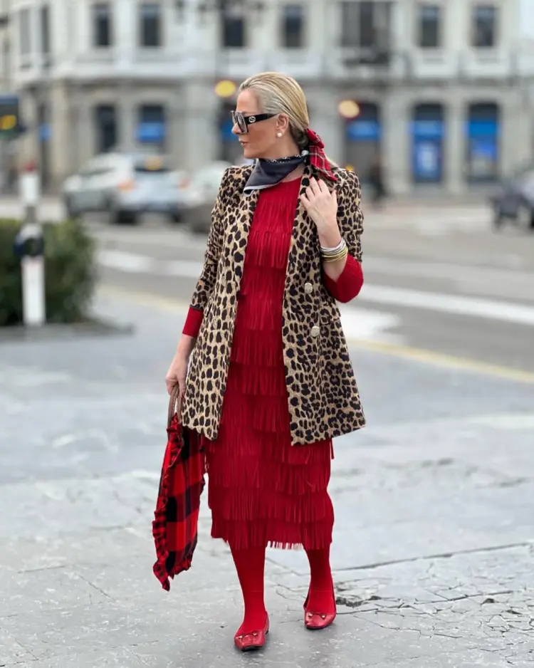 comment choisir une tenue pour nouvel an pour femme de 60 ans 