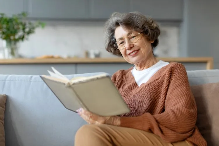 la lecture fait partie des activités les plus agréables et efficaces pour chasser la déprime hivernale