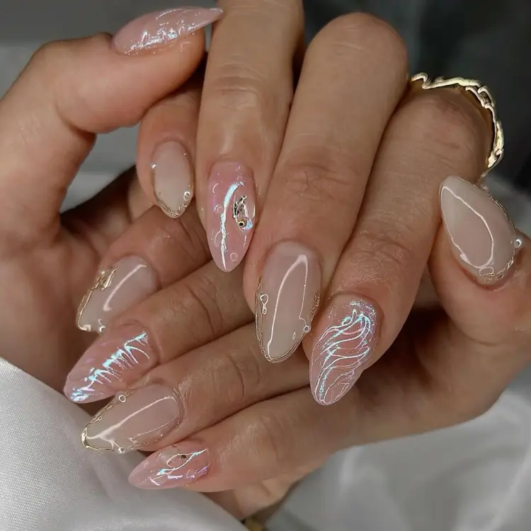 nail art 3d perlé pour les fêtes tendance