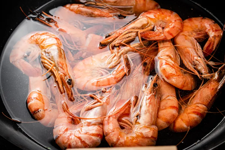 est ce qu'il faut nettoyer les crevettes